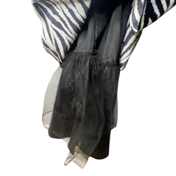 Betsy & Adam Size 2 Zebra Print Halter Gown with Lime Waist - Picture 10 of 10